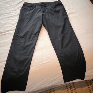 Men’s Lulu Lemon Pants